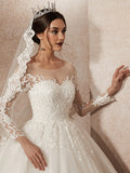 Modern V-Back Floral Lace Wedding Dresses